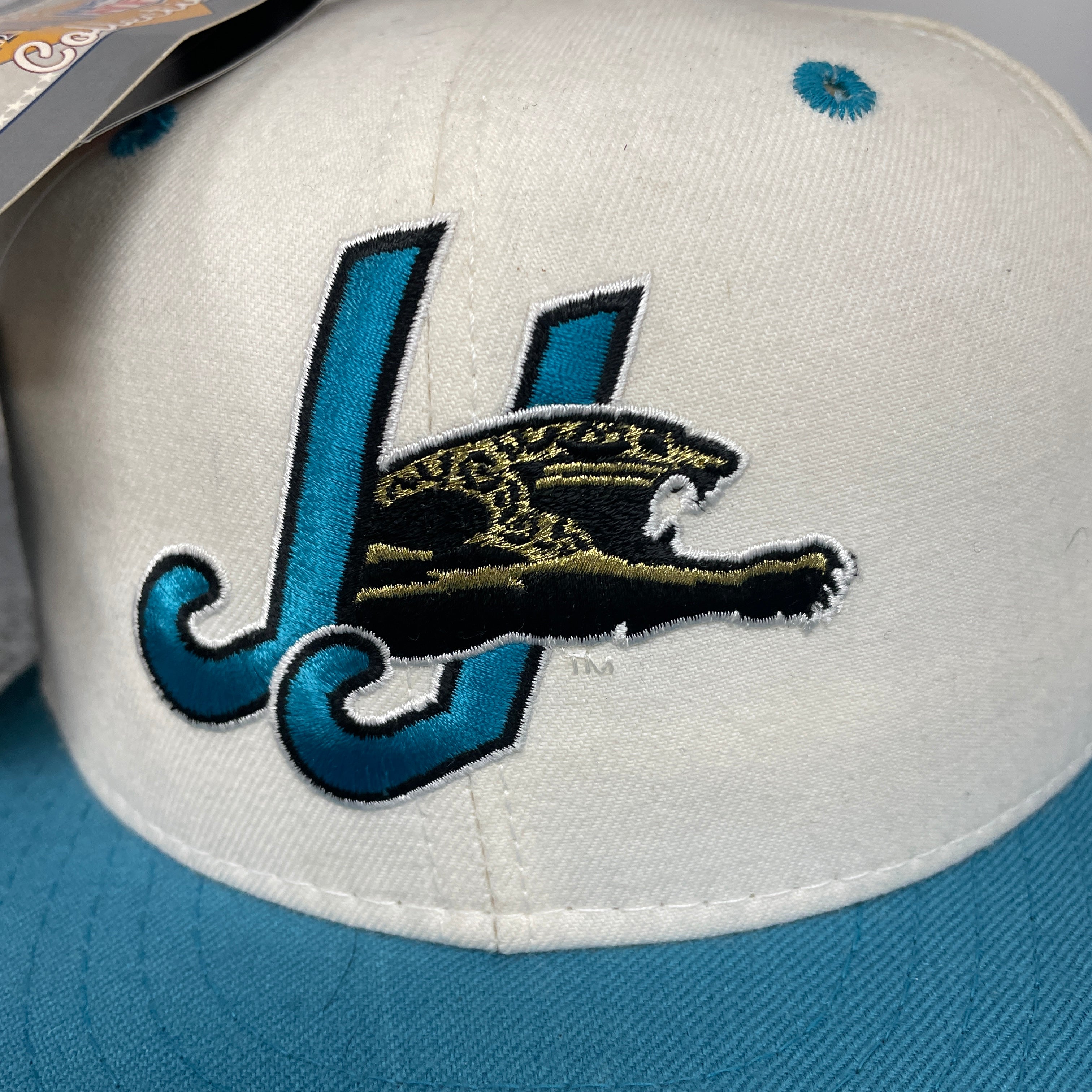 NWT JACKSONVILLE JAGUARS LOGO ON FIELD FITTED CAP HAT NEW ERA 59FIFTY 5950  7 1/8